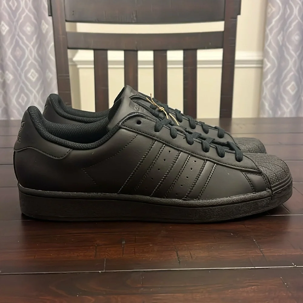 Adidas Superstar Triple Black Shoes Sneakers EG4957 new Mens Size 10